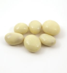 Yoghurt Coated Raisins